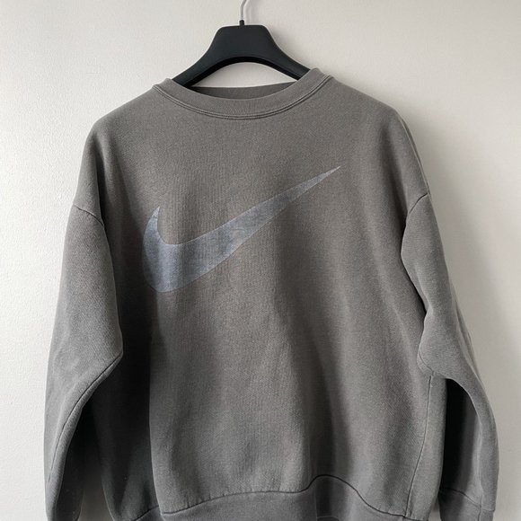 Olive green vintage 90s Nike Sweater - Picture 2 of 2